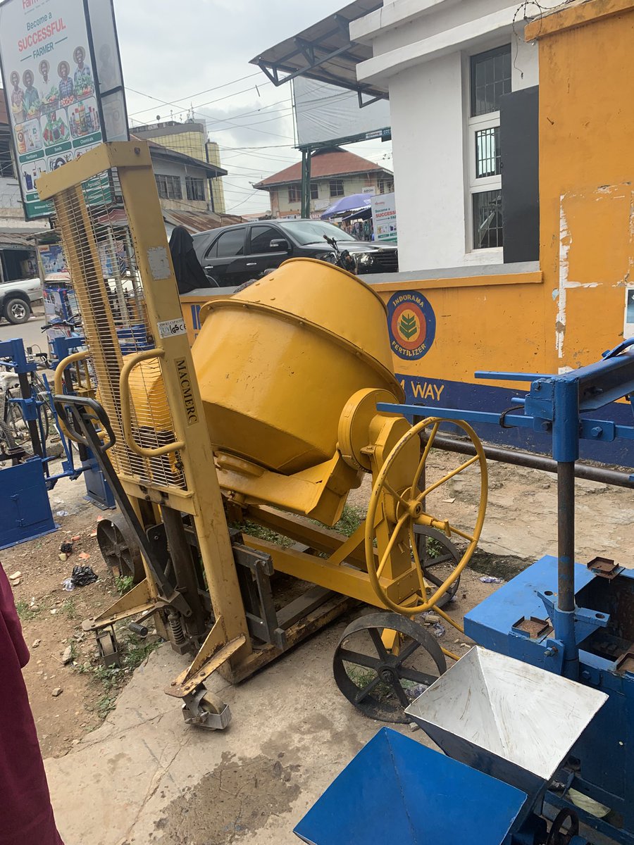 Ayo-Elesho tweet media