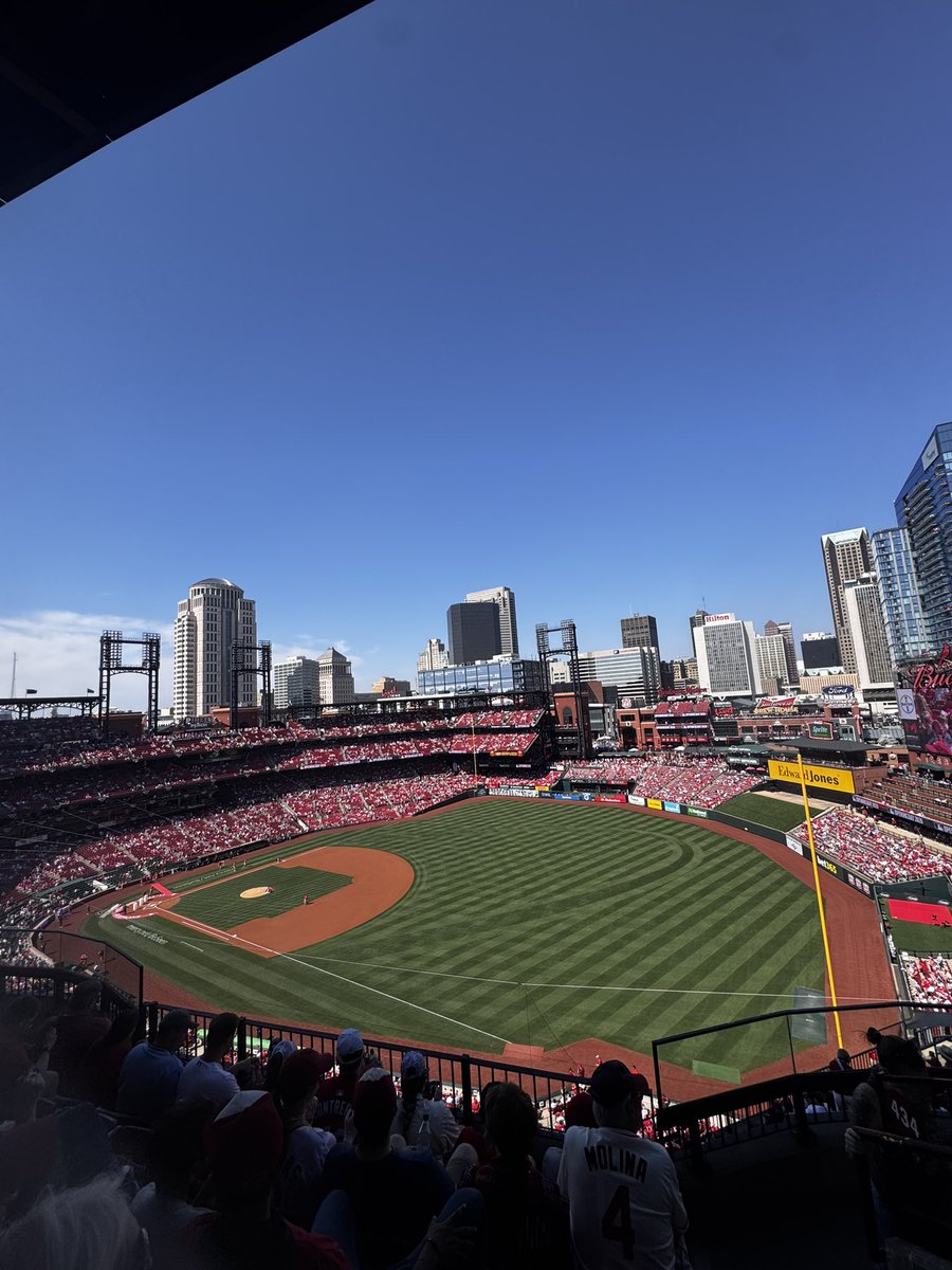 MIZCarson tweet media