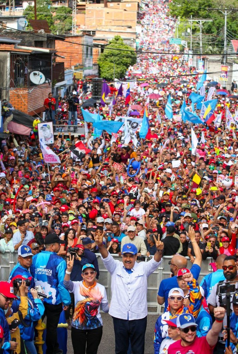 SonPolemicas tweet media