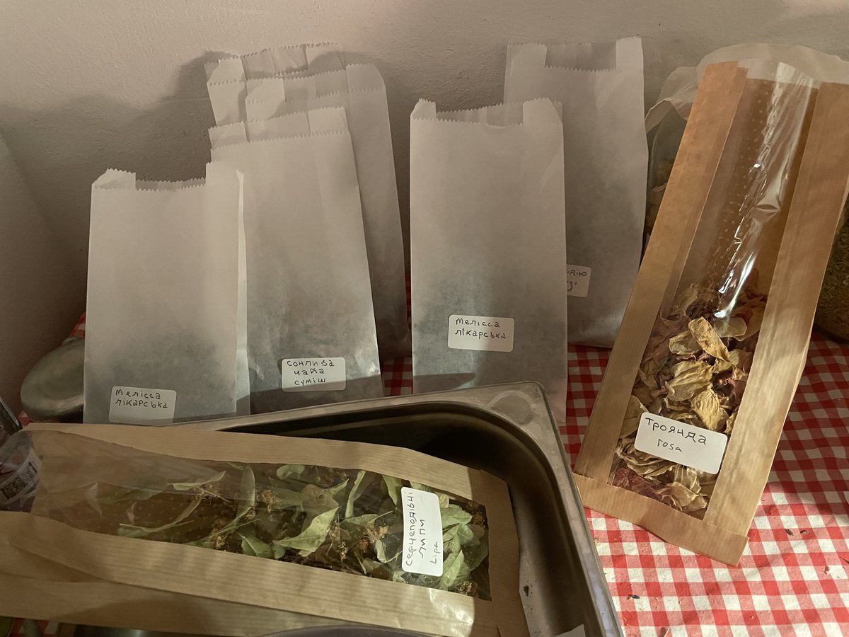 ShinyFluffInk's tweet photo. first time filling some herb orders in my apothecary set-up!! wow, it made me so happy!!!

I generally do not sell herbs, I only trade or give them. exceptions are herbs I have permission from the Plant themselves like Mugwort, nettle and lemonbalm https://t.co/lj0dv1yMcY