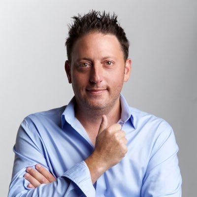 Juan Cena tweet media