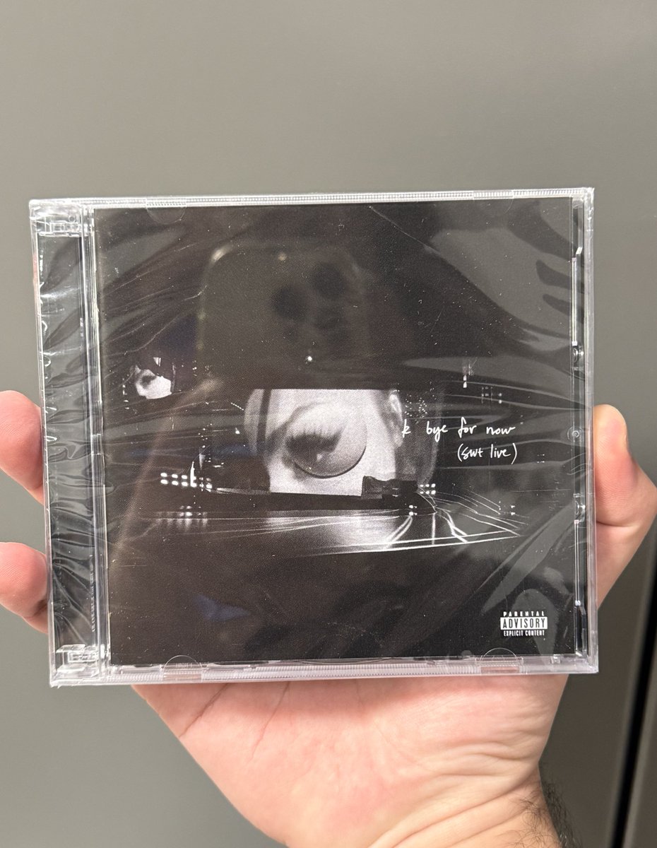 † Arda † tweet media