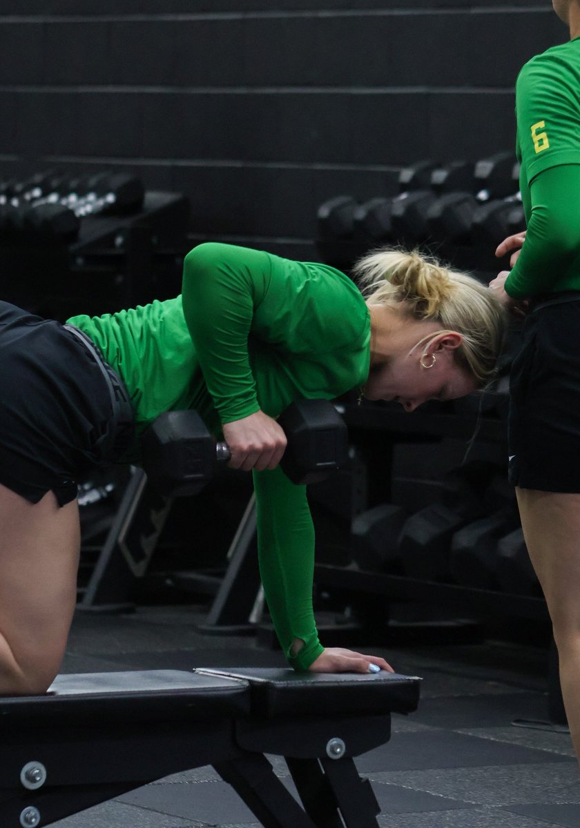 Natalie Ruechel tweet media