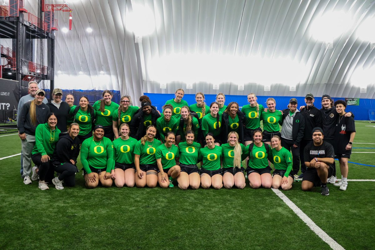 Natalie Ruechel tweet media