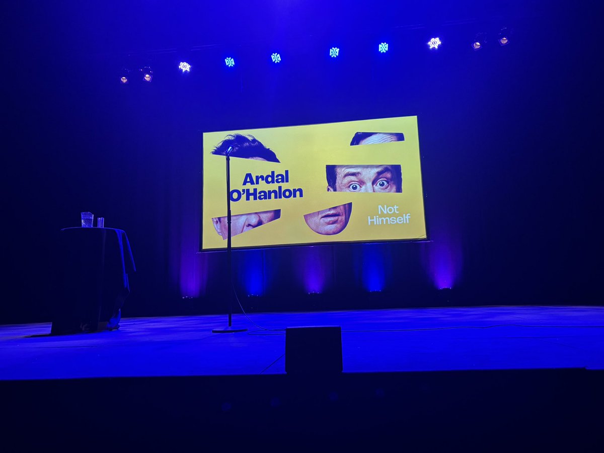 StuartSummers2's tweet photo. @ardalsfolly First of 2 consecutive nights in the Playhouse, tonight front row for Ardal O’Hanlon!!!!!
Can’t wait, seen him before!!! https://t.co/joRrzaGtB2