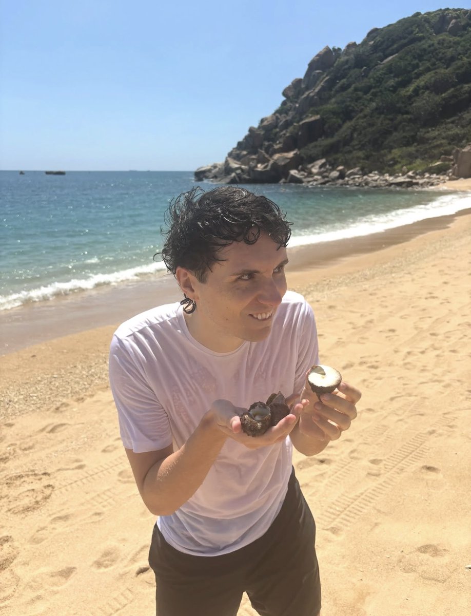 abby⋆⭒˚.⋆ tweet media