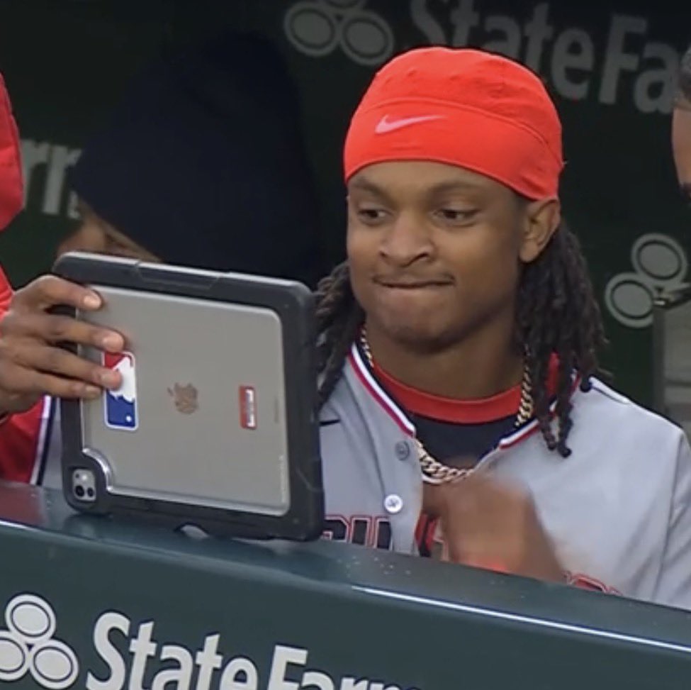 Bummanders tweet media