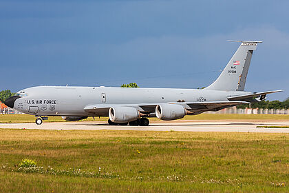 CLAUDEWAR 🪖 tweet media