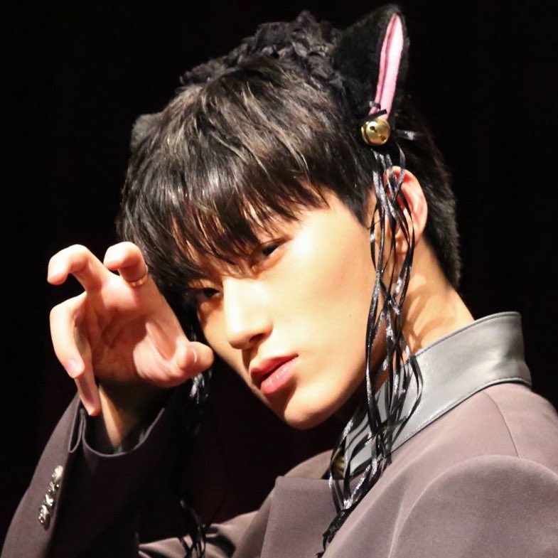 riri ໒꒱ིྀ༝⁺ mctzgi ceo tweet media