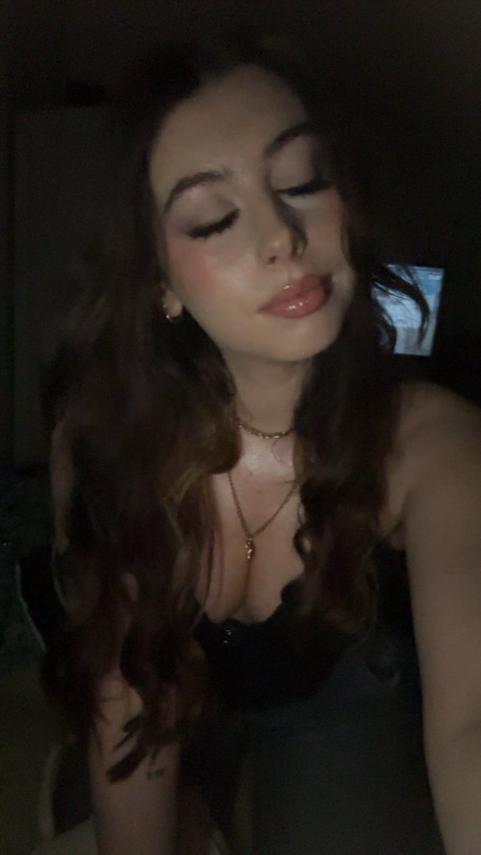 Goddess HM🍒Findom tweet media