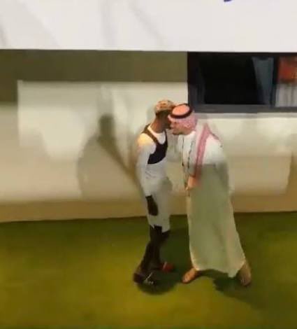 الغريب tweet media