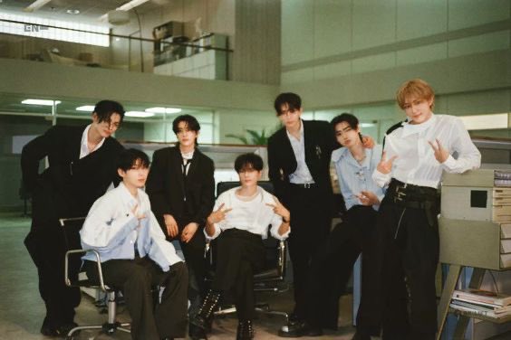 ENHYPEN IS 7 🧡 tweet media