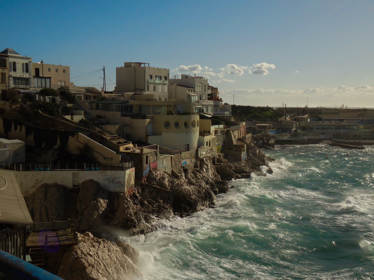 carré d’as tweet media