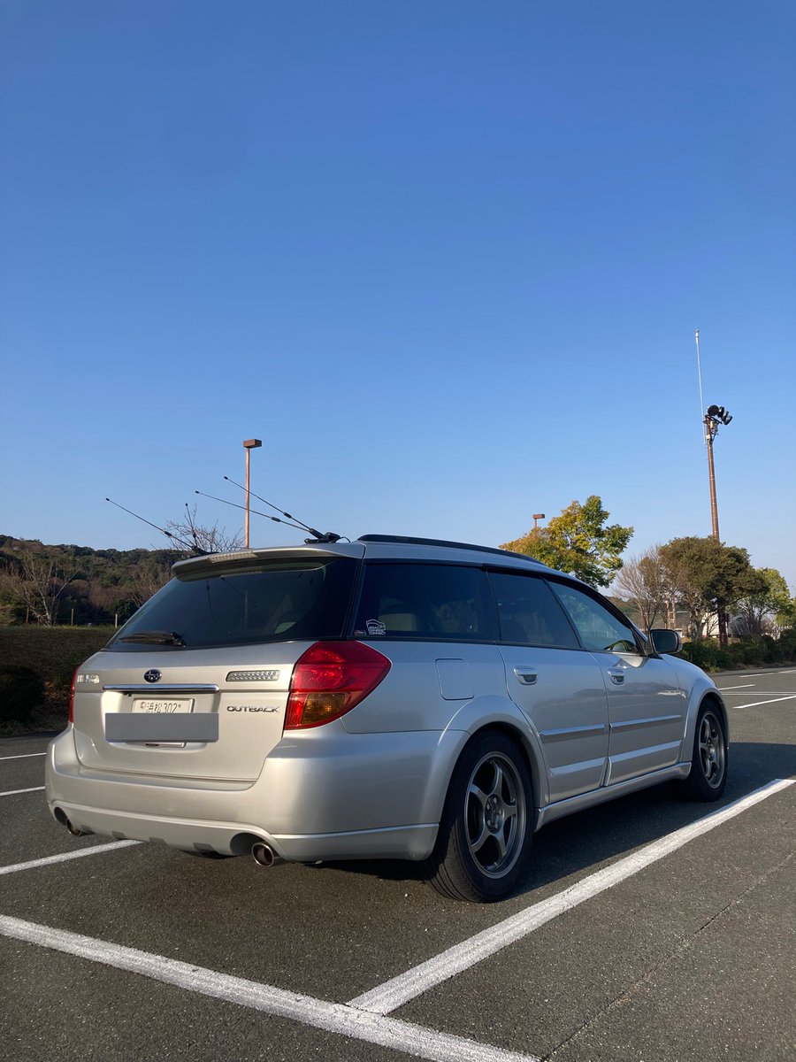 大右 tweet media