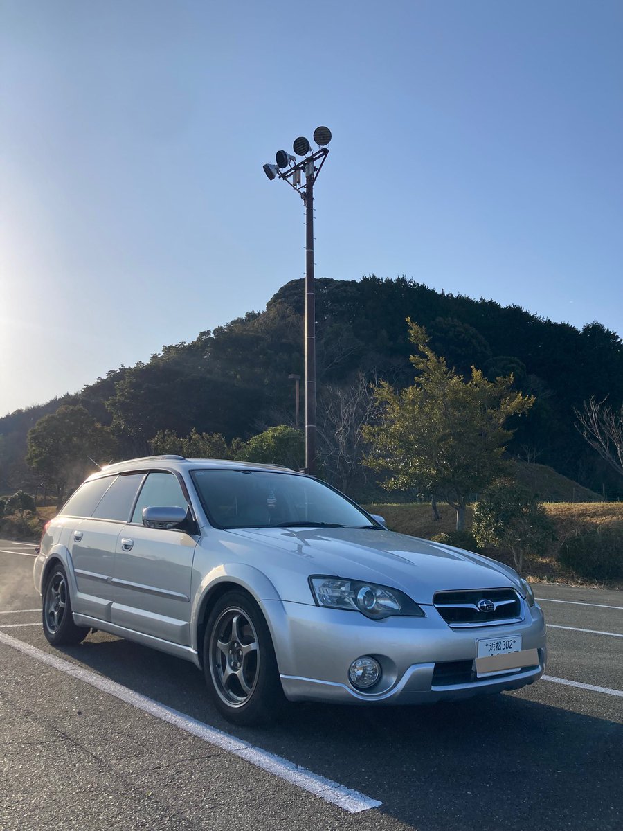大右 tweet media