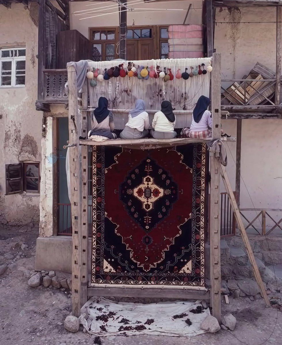 This is world tweet media