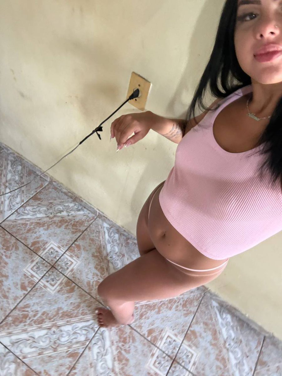 alana lemes. tweet media