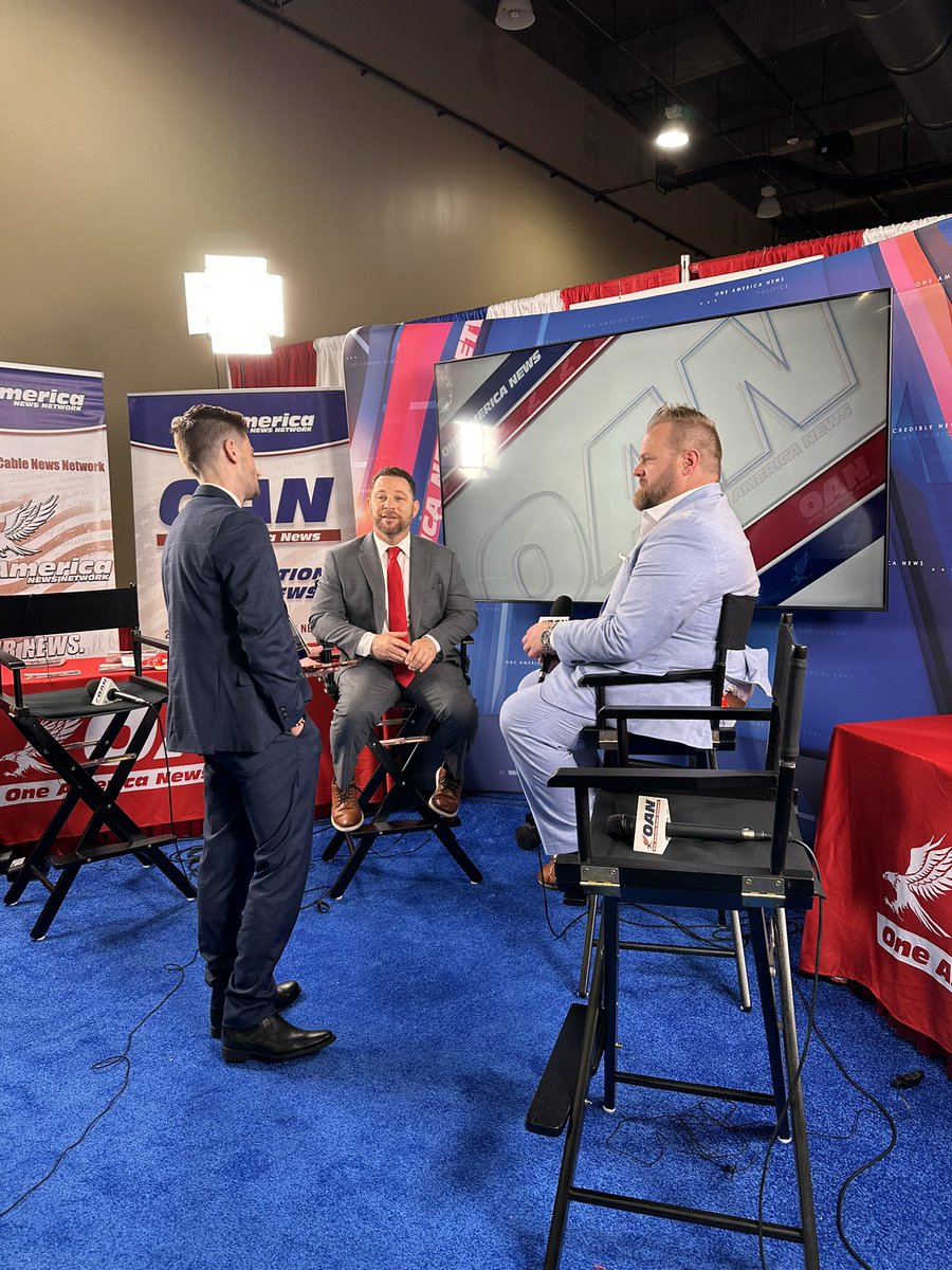 🇺🇸Chelle🇺🇸 tweet media