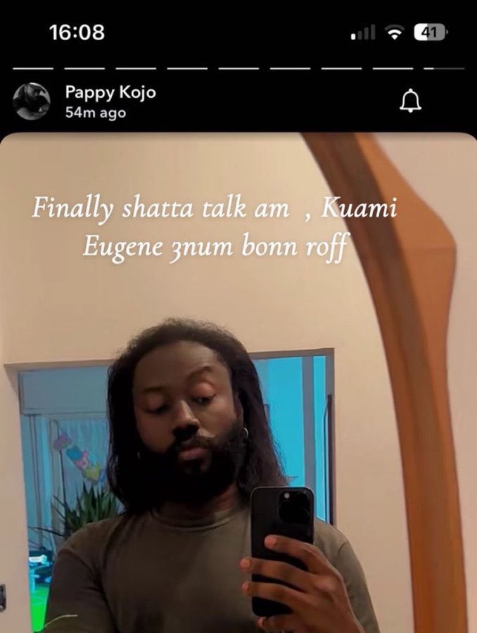 thebutrous's tweet image. This is Pappy Kojo on Snapcha. “Kuami Eugene is suffering from halitosis” Beware when you get near him.