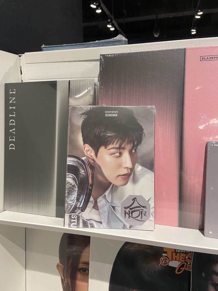 g u i .ᐟ tweet media