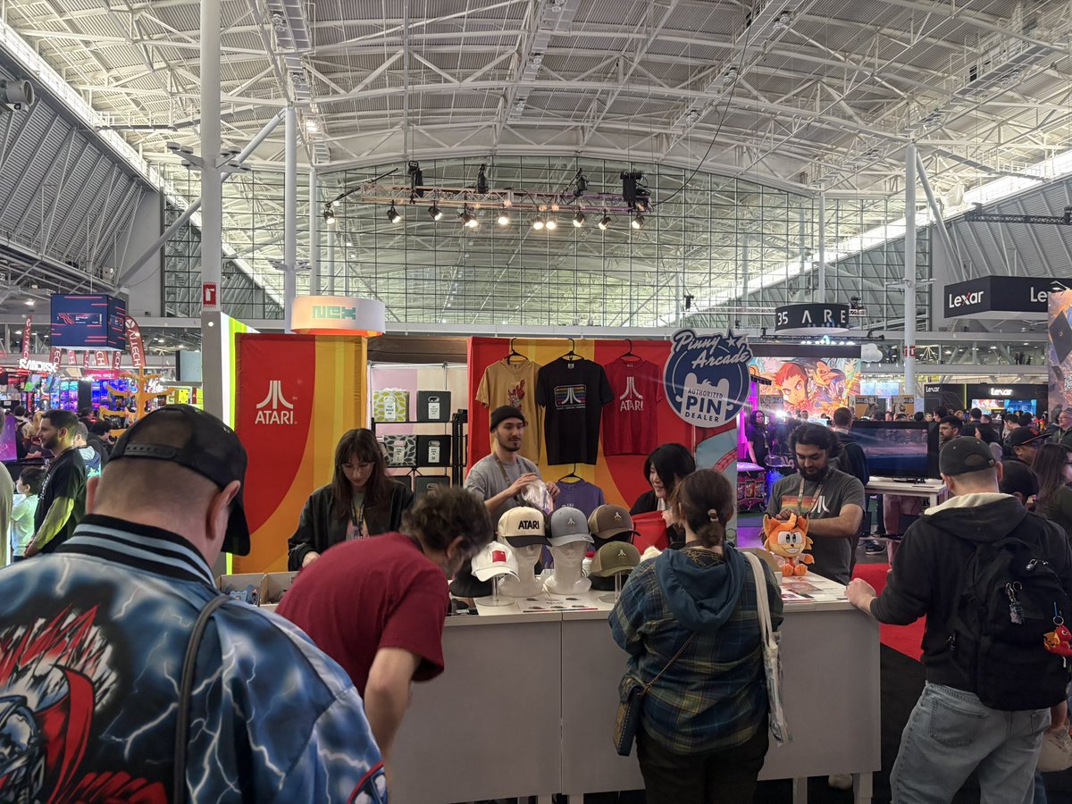 w1ck3d HAWT tweet media