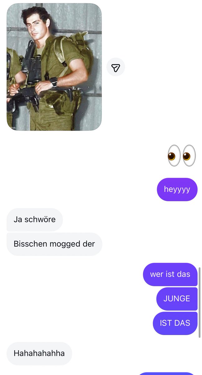 Taylor Swift tweet media