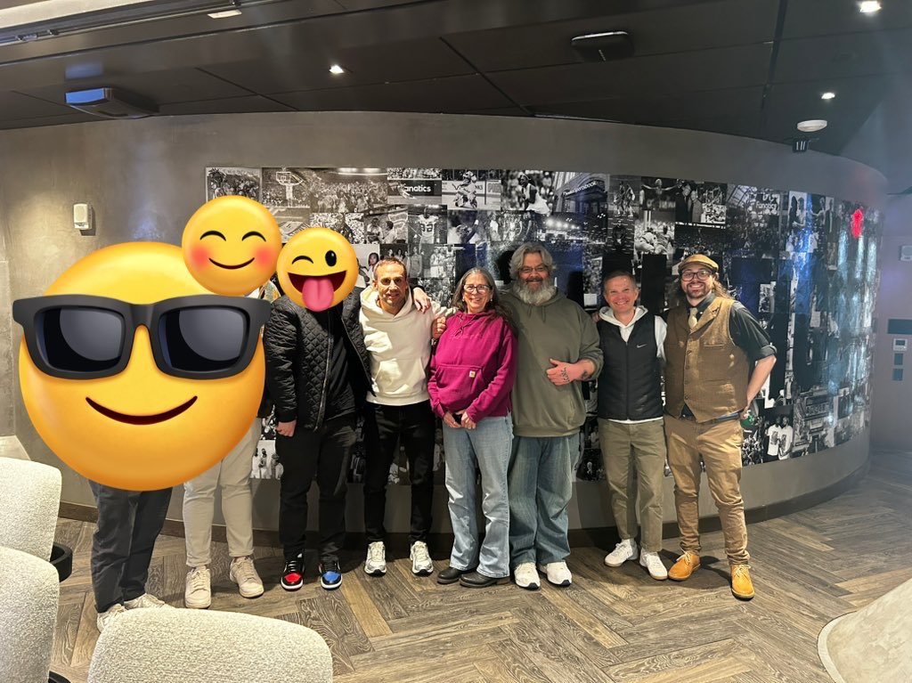 Mister Daniel tweet media