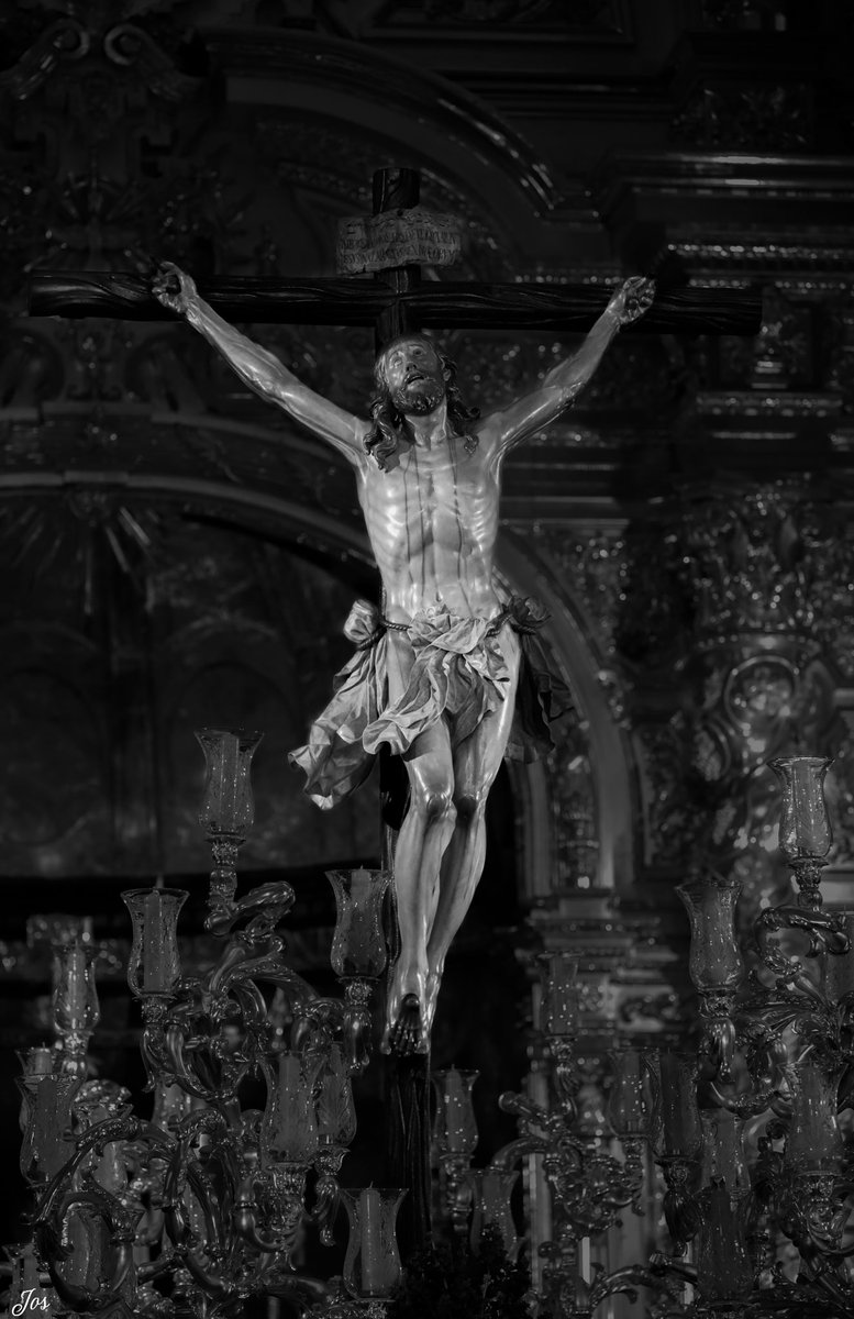 JRomanova tweet media