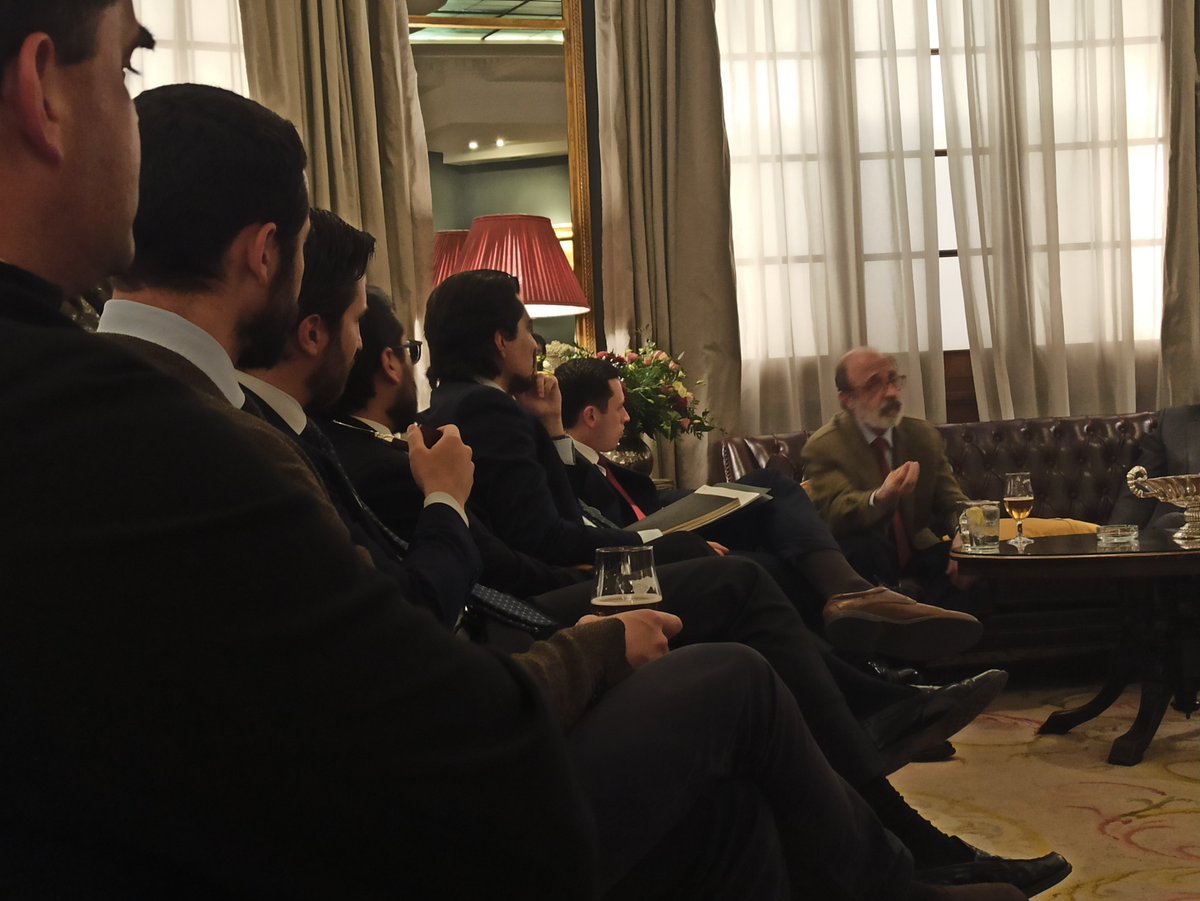 Javier Crevillén 🦌 tweet media