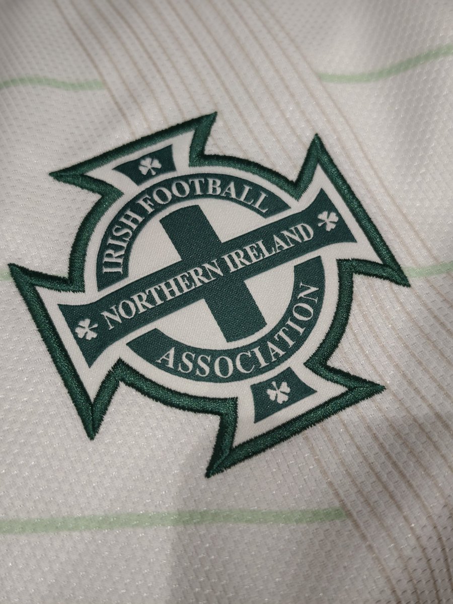 jonnysniper1's tweet photo. Come on boys #northenireland https://t.co/MPWGFRuVCS