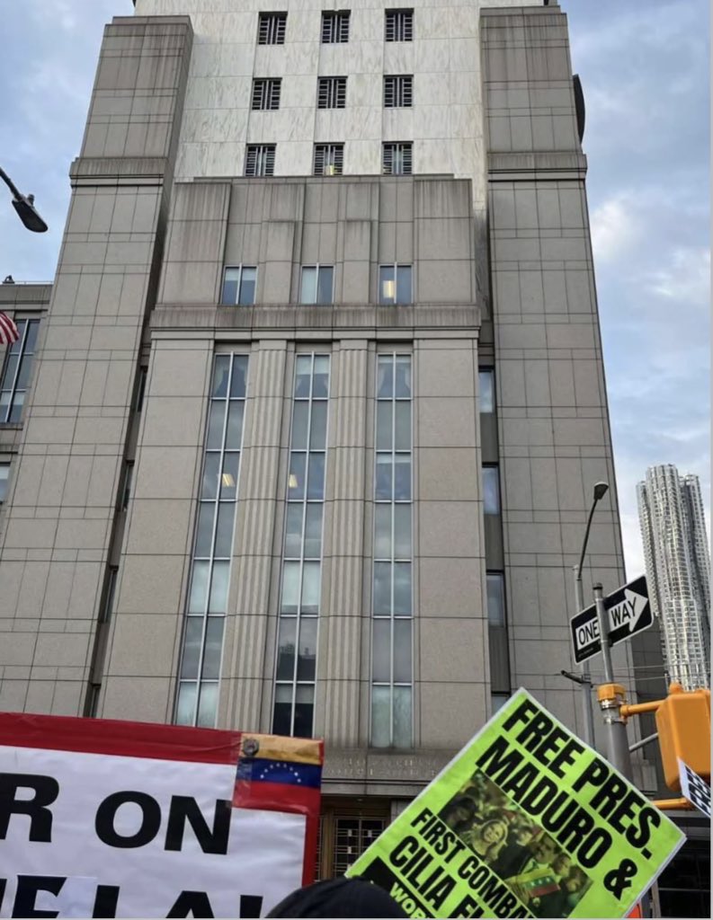 Colina José tweet media