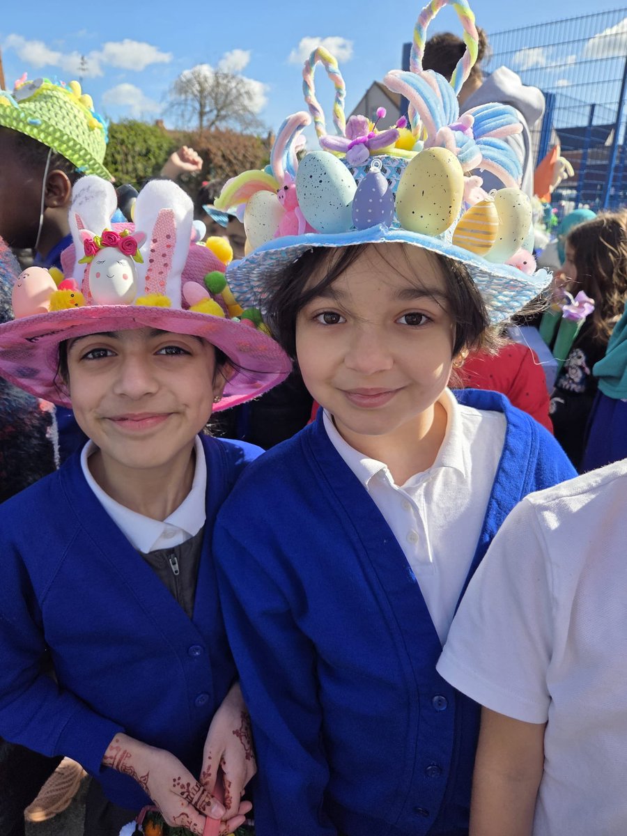 Edgewick Community Primary School tweet media