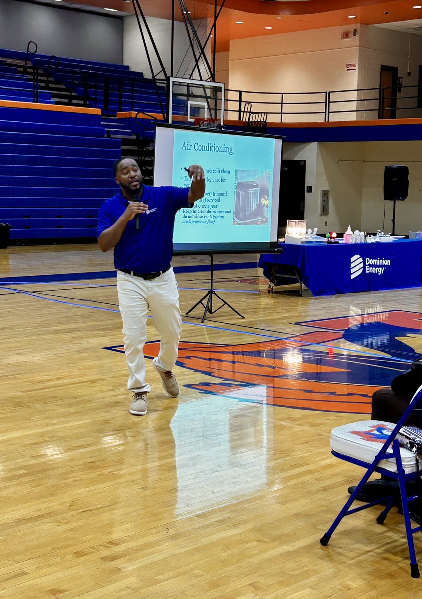 Ashley Cunningham tweet media