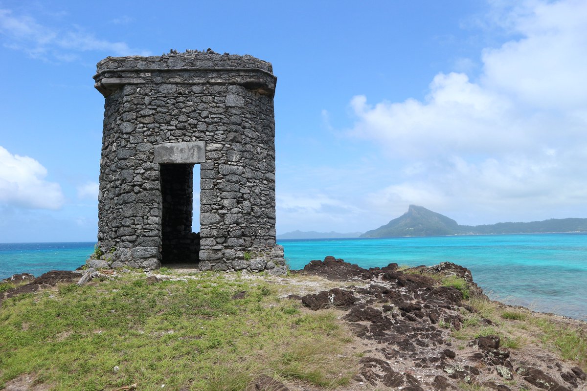 AntiquityJ's tweet photo. NEW Advanced dating establishes the first precise construction timeline for coral buildings in French Polynesia, revealing previously hidden patterns of architectural development and cultural life in Pacific societies 🪸
#AntiquityThread 1/10 🧵
📷 James Flexner @Sydney_Uni https://t.co/HzDLJs110A