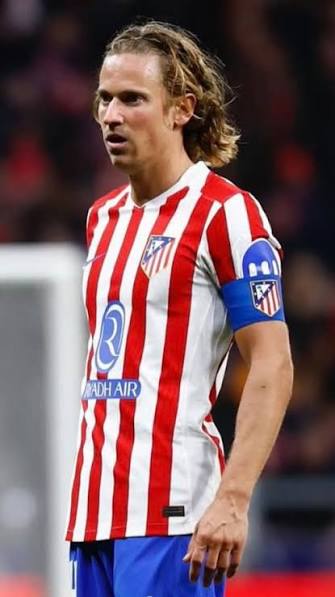 Los que me conocen lo saben. Siempre le he llamado Gentito, nunca en tono despectivo sino cariñoso y quizá, condescendiente a veces. Dejé de llamárselo hace tiempo. Hoy, para mí, ya es Don Marcos Llorente, imprescindible titular del Club Atlético de Madrid. Ídolo y futuro Capitán