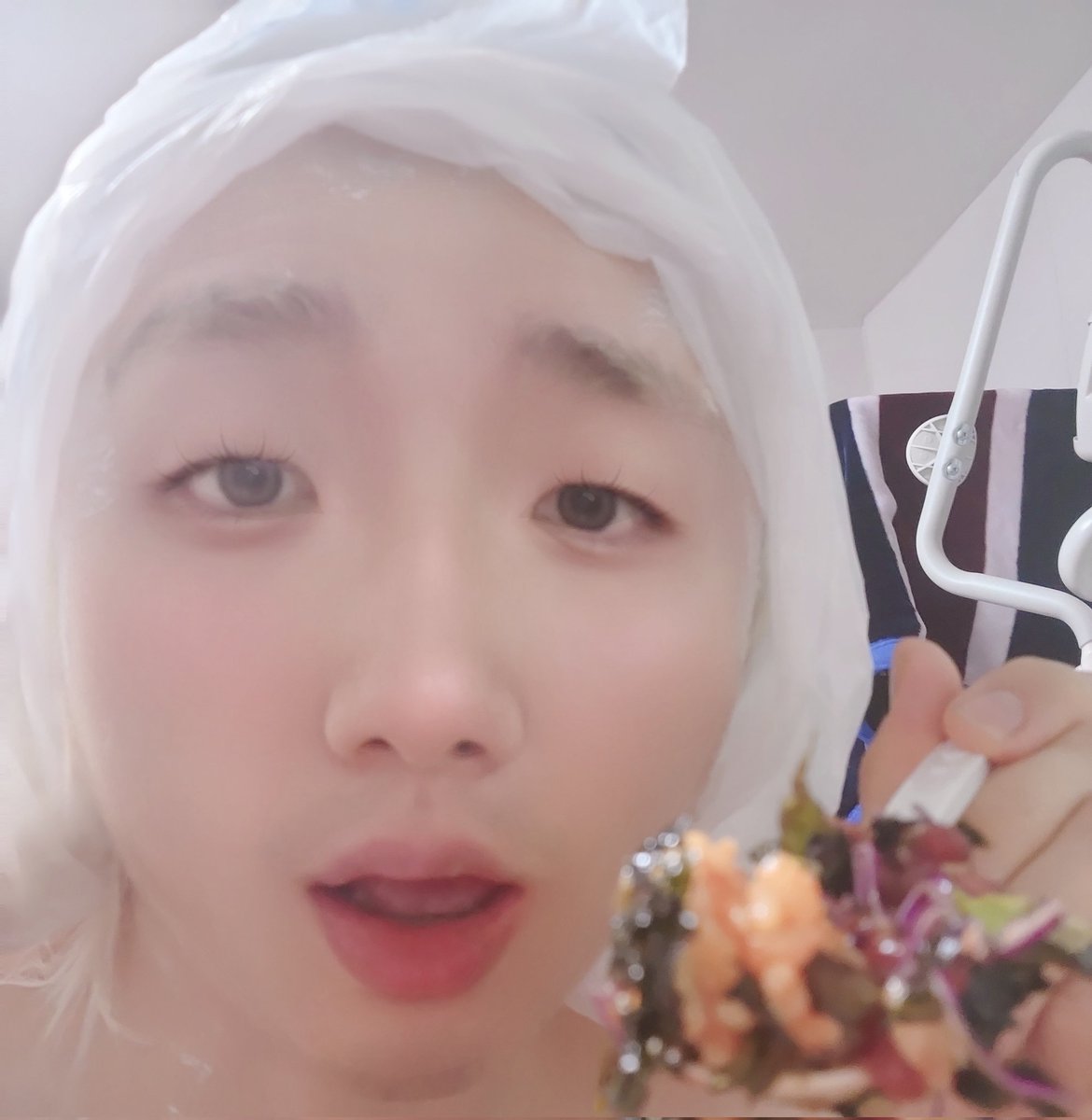 엔나♡ tweet media