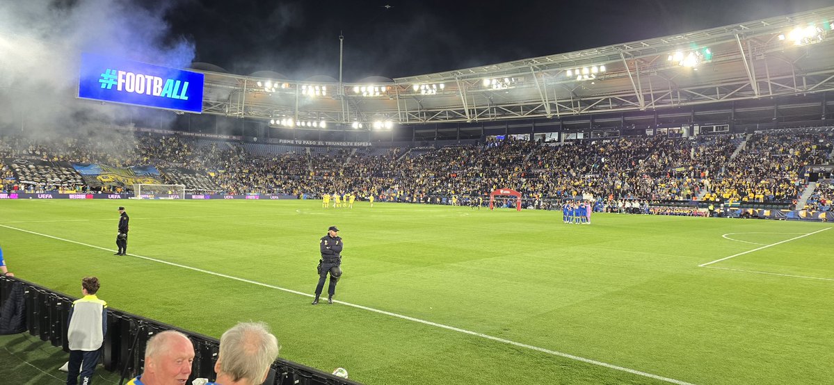 Lilla Ego (Hannes) tweet media