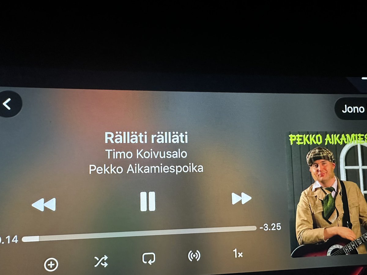 GeneralManaker's tweet photo. Tää o mahtava biisi!!! #ässät https://t.co/TYV35jO5VG