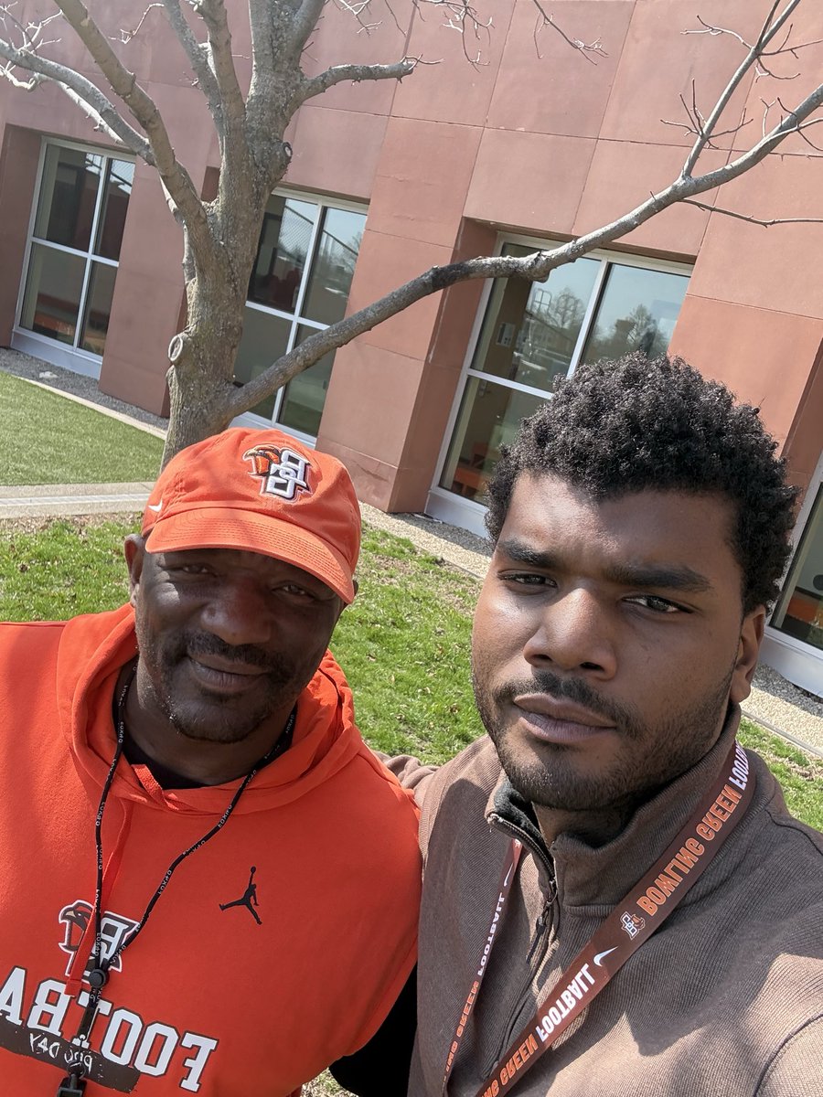 Jay Hall tweet media