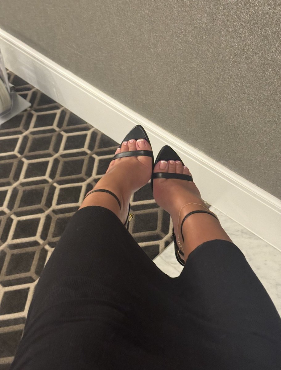 Galactica Whore tweet media