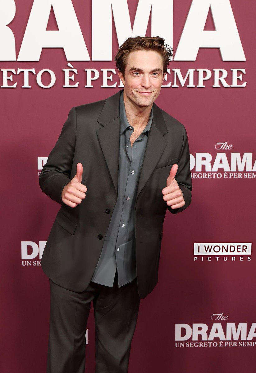 GoldenSeries tweet media