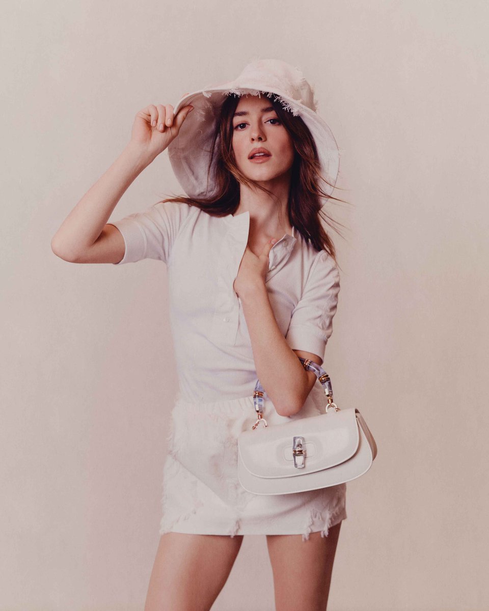 Daisy Edgar-Jones Updates tweet media