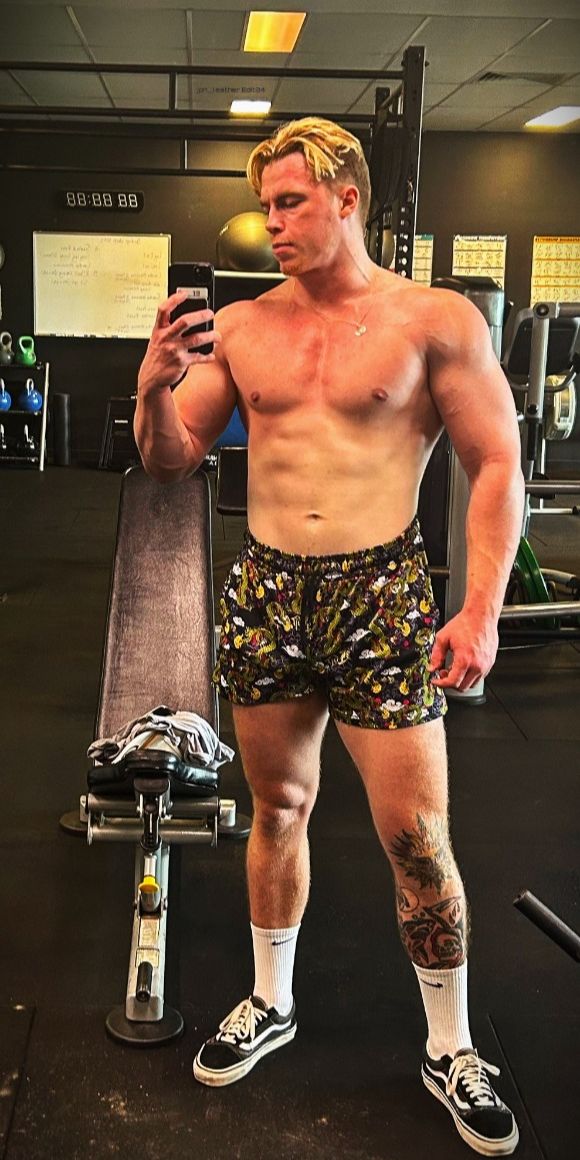 ๐๐๐๐๐๐๐๐๐ tweet media