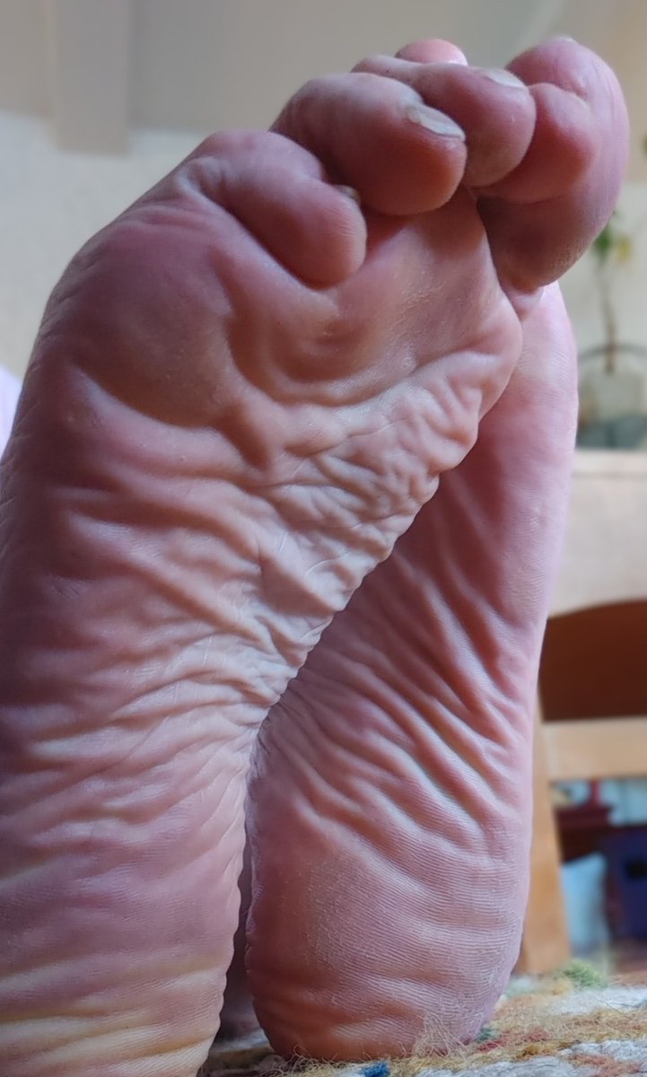 MysticGinger11 tweet media