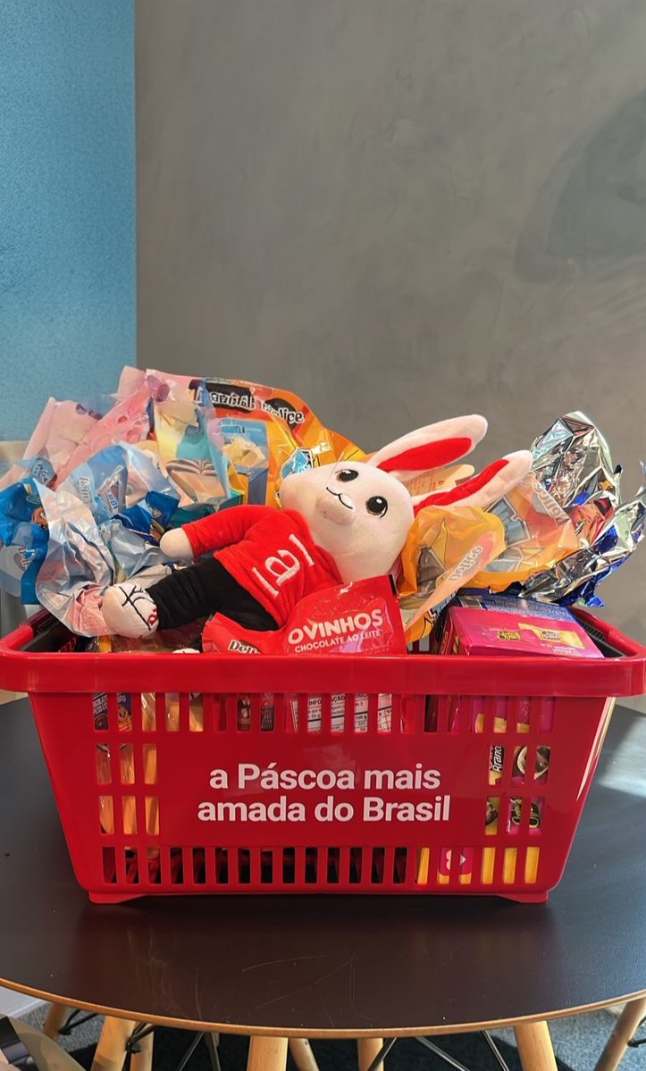 americanas tweet media