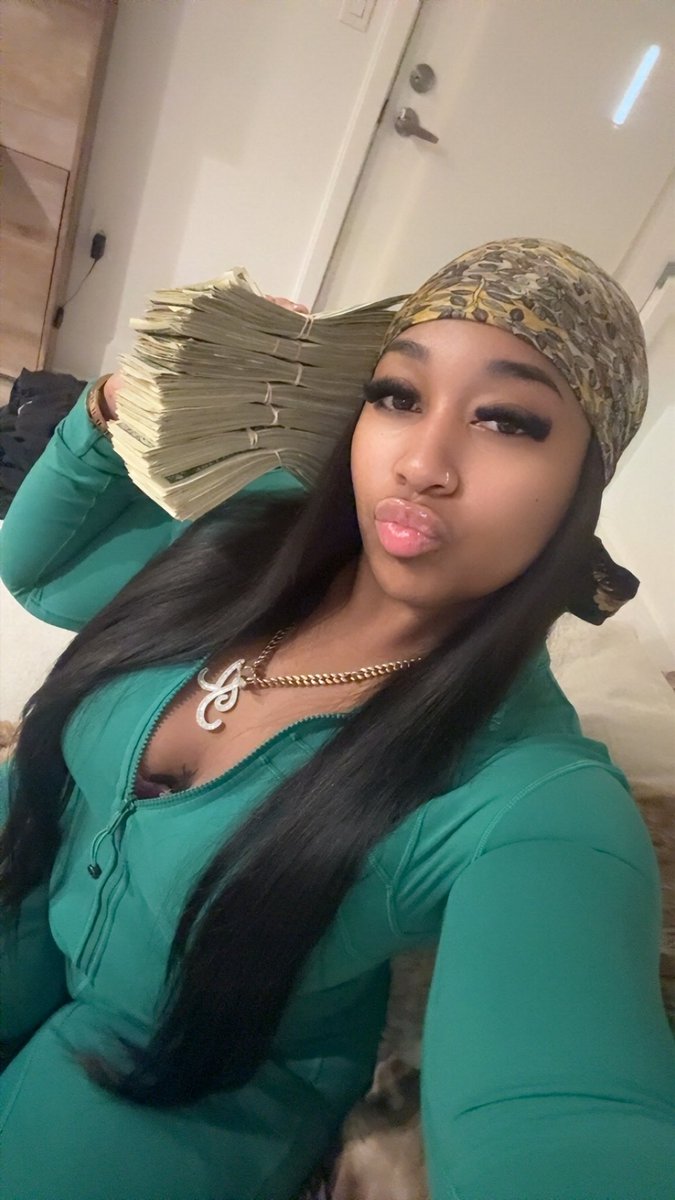 MS.POTATO HEAD✨ tweet media