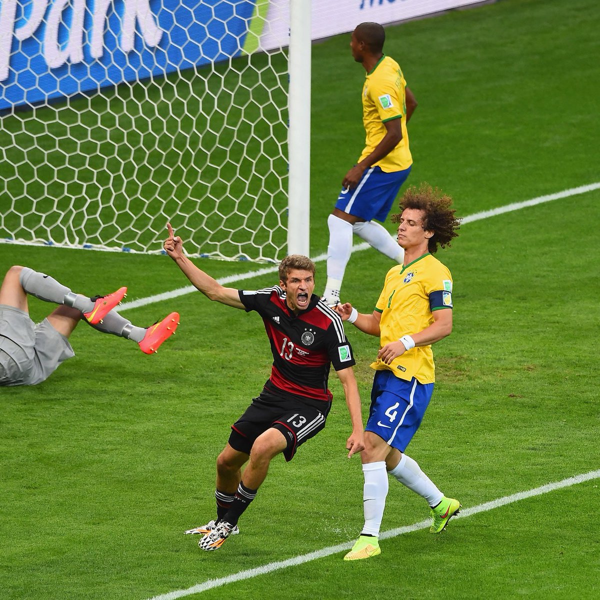 The Touchline | 𝐓 tweet media