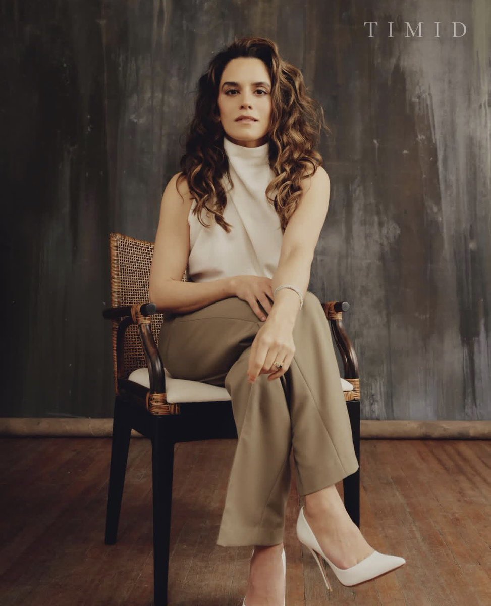 hannah 🦕 tweet media