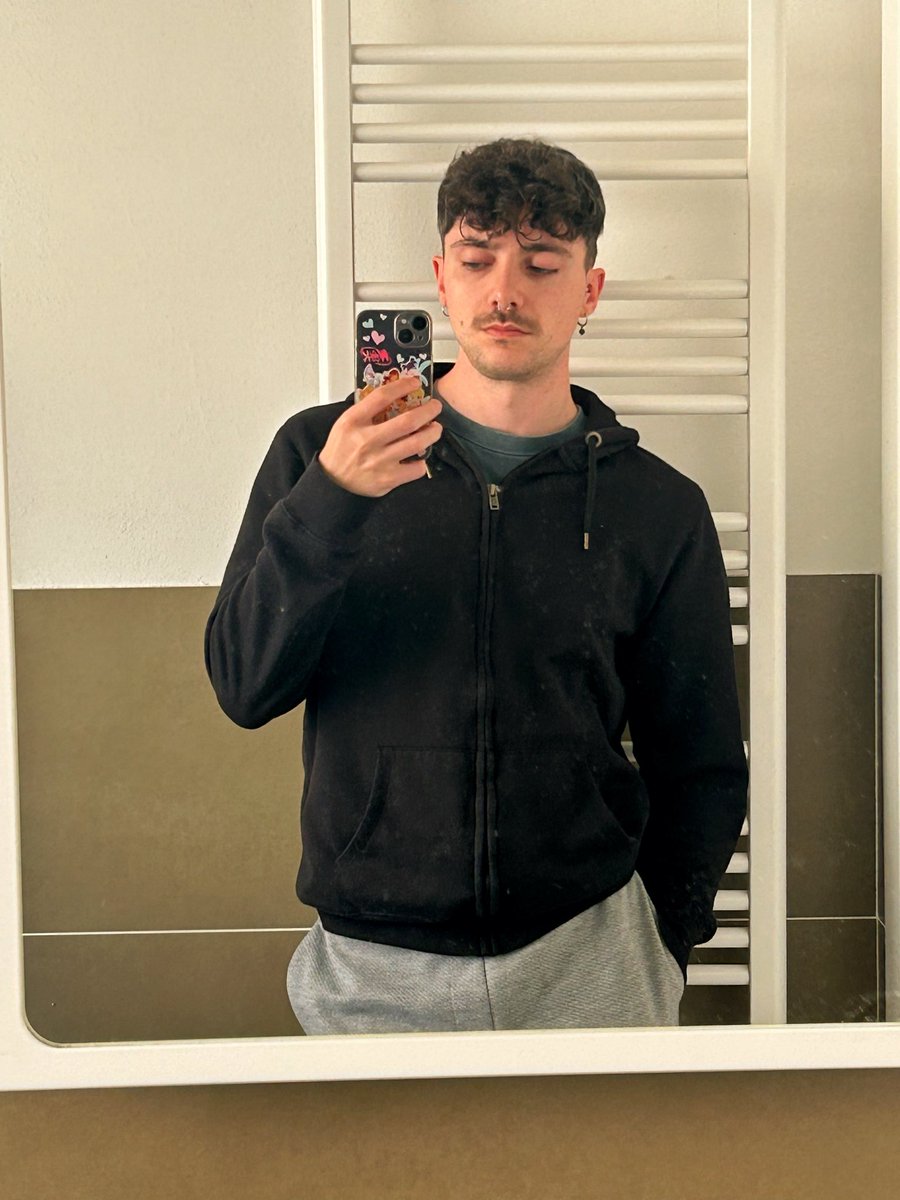 Leafeon 🌿 tweet media