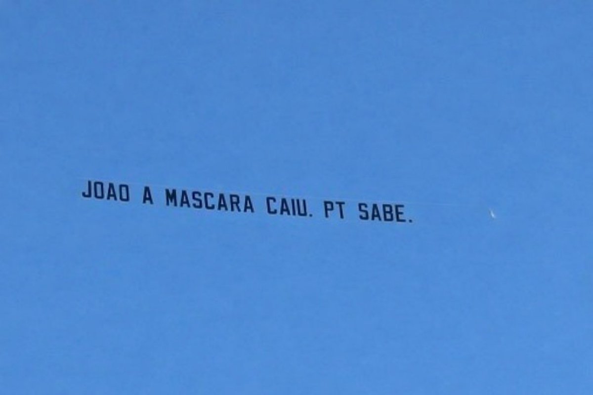 𝘢 𝘉𝘢𝘳𝘣𝘪𝘦 𝘤𝘰𝘮𝘦𝘯𝘵𝘢𝘥𝘰𝘳𝘢 💕 tweet media